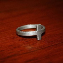 semplice croce anello gioielli cattolica crocifisso gesù i religiosi anelli 3d print model - Mito3D