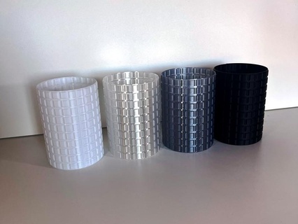simple glass tiled pattern walls tile pencil holder vase pot 3d print model - Mito3D
