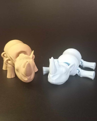 semplice rinoceronte flessibile gioco mammifero articolato stampa in posto giocattolo animale supporto gratuito 3d print model - Mito3D