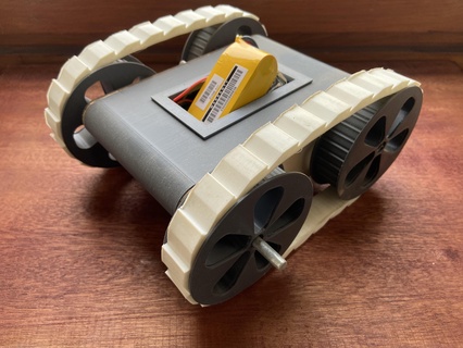sencillo rastreado robot rc fpv eléctrico modelado motor batería remote controlled 3d print model - Mito3D