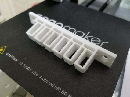 simple usb & type wall holder 3d print model - Mito3D