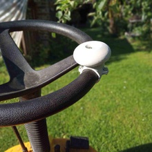 la simplification de roue direction poignée outil simplifier volant tondeuse à gazon une main jardin 3d print model - Mito3D