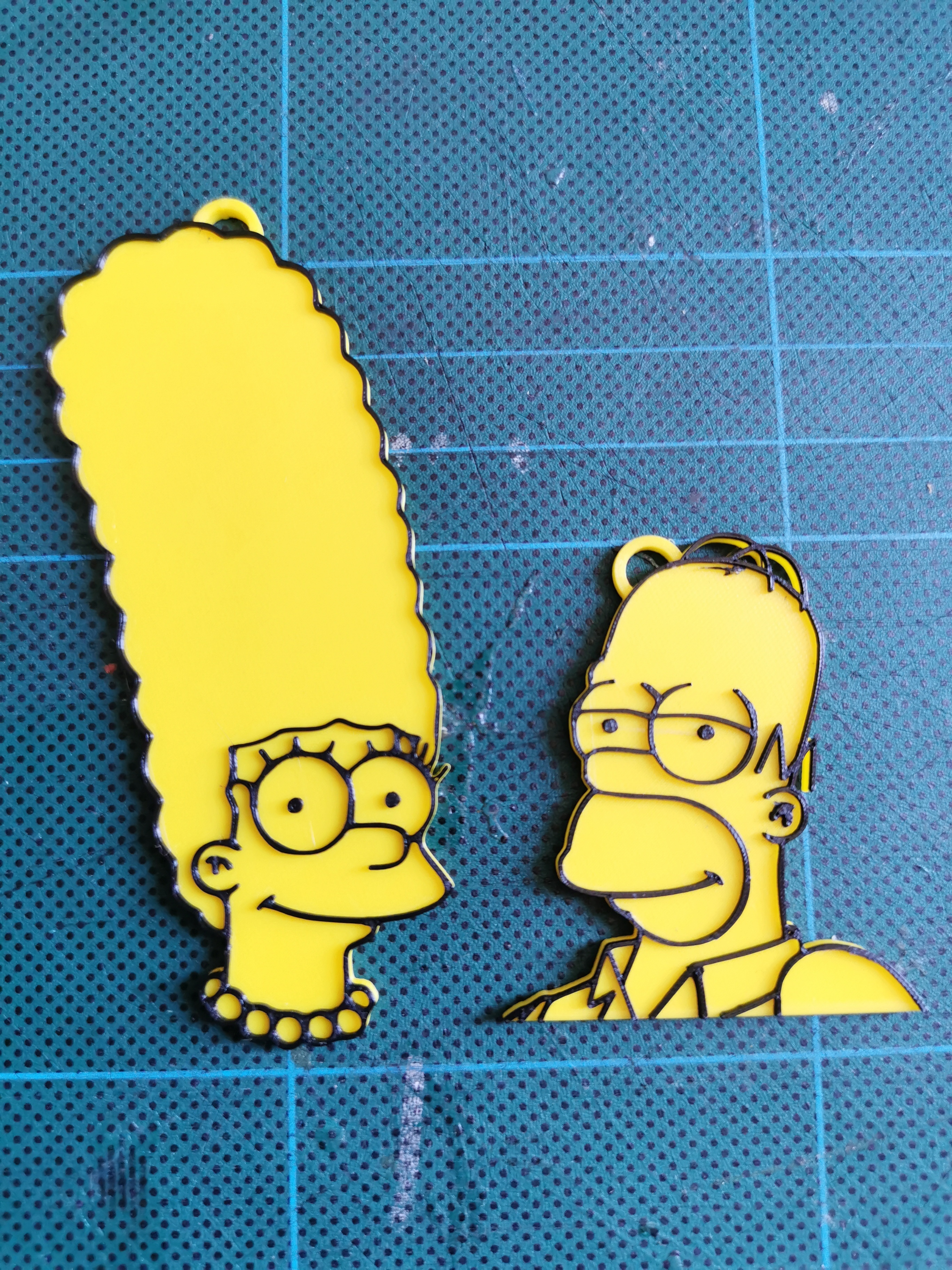 Simpsons Schlüsselanhänger 3D print model - Mito3D