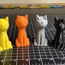 oturan kedi oyuncak oyun karikatür oturuyor 3d print model - Mito3D
