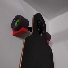 skate longboard soutien la maison de patinage planche à roulettes 3d print model - Mito3D
