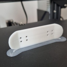 kaykay klavye yazı tahtası paten parmaklar oyuncak 3d print model - Mito3D