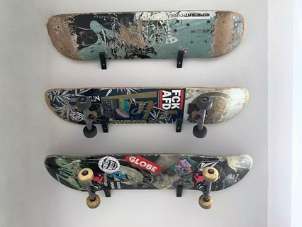 skateboard wall holder skate holde mount desk deck tony hawk 3d print model - Mito3D