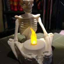 Skelett Kerze Halter Unterstützung optimiert bisschen Kunst Skulpturen 3d print model - Mito3D