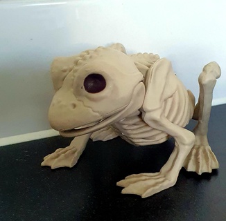 skeleton frog halloween bones scary toy decoration 3d print model - Mito3D