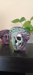 cranio corinto fioriera casa statua greco mitologia scultura pianta pentola succulenta 3d print model - Mito3D