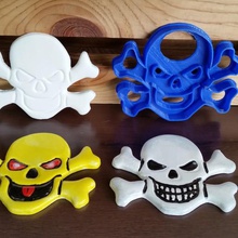 skull crossbones pirate cookie cutter tool wineglass 3d print model - Mito3D