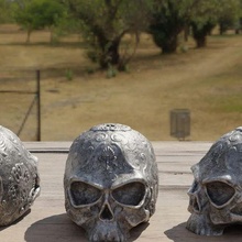 skull ornaments 3d print model - Mito3D