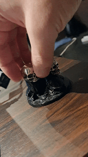 skull ring holder dark 3d print model - Mito3D