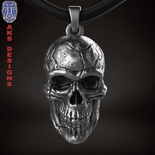 skull version 1 pendant jewelry jewel jewellery biker gang club riders fashion hat punk fancy jewelri rings pendants 3d print model - Mito3D