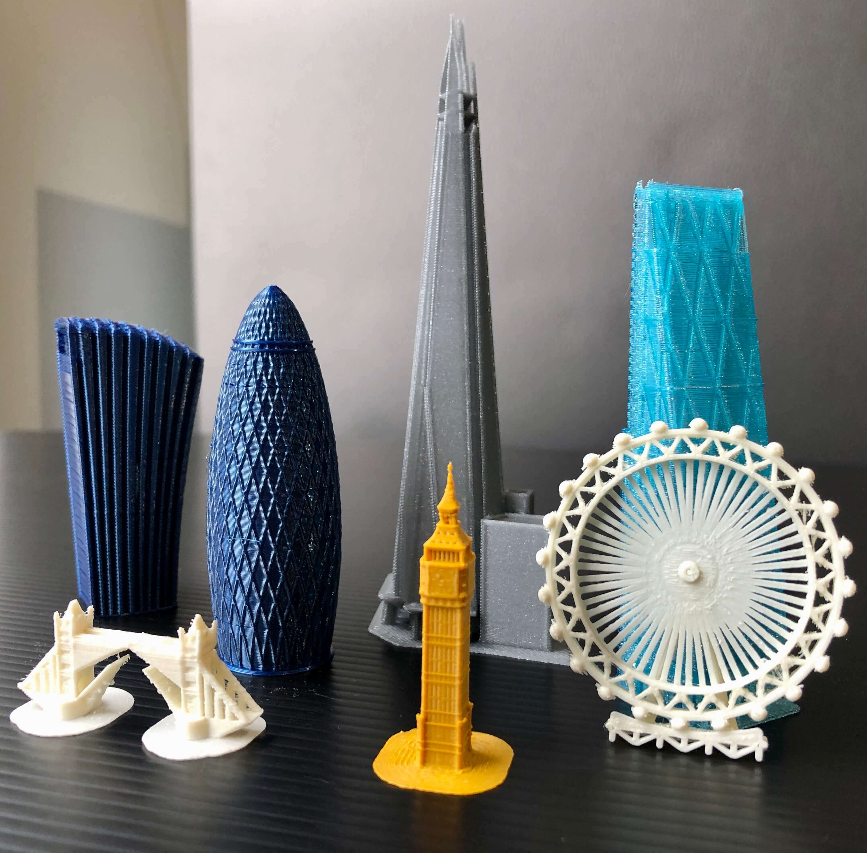 grattes ciels of londres uk architecture hache bâtiment angleterre horizon tour banque cornichon anglais royaume uni gratte ciel tesson miniworld miniworld3d commerce financier marque talkie walkie 3D print model - Mito3D