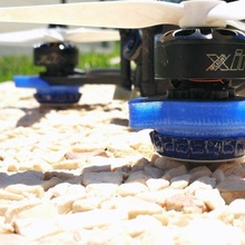 gleiten Landung Ausrüstung Freistil fpv Drohne nazgul5 3d drucken Modell Gadget iflight Kufen Nazgul Pads wiederverwendbar rutschen 3d print model - Mito3D