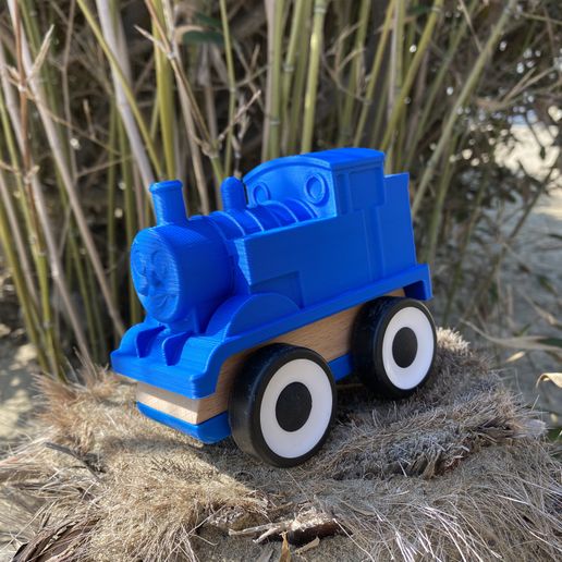 petit aventures Thomas train jouets jouet Ikea réservoir moteur citerne petite voiture Ikeahack Lillabo aventure 3D print model - Mito3D