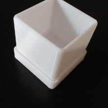 pequeña caja casa storrage 3d print model - Mito3D