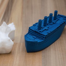 küçük sıkıştırılmış titanic ölçeği örnek iceberg game giant bathtub boat children compact kids legendary model ocean play set queen seas ship toy 3d print model - Mito3D