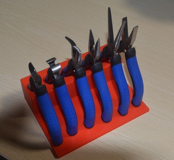 small pliers holder 3d print model - Mito3D