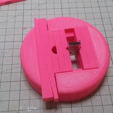 kleine schraubenlose Schraubstock tool vice hand-Werkzeuge 3d print model - Mito3D