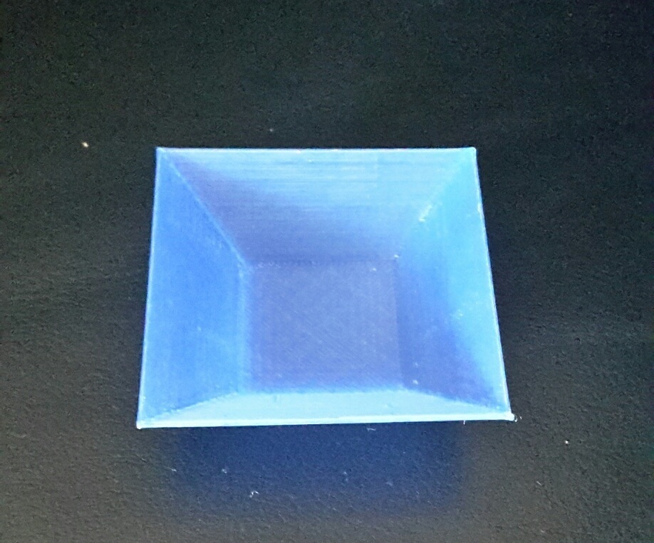 small square bowl Home household box 3D print model - Mito3D