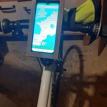téléphone intelligent monter vélo outil soutien bicyclette cycle course protection Téléphone adaptable 3d print model - Mito3D