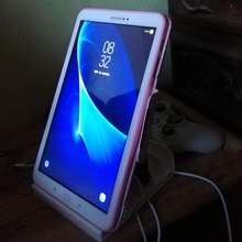 smartphone-tablet-lade-Halter gadget Unterstützung apple samsung Telefon für tablet 3d print model - Mito3D