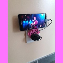 akıllı telefon duvar istasyonu elektrik prizine ev destek şarj cihazı 3d print model - Mito3D
