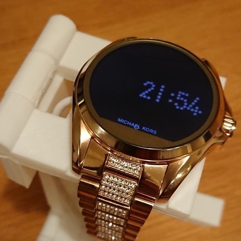 smartwatch viaggi stand caricabatterie wireless moda apple watch diesel fossili michael kors la stampa-in-place stampa luogo in viaggio accessori 3D print model - Mito3D