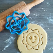 smiling sun cookie cutter baking baby dough shape kitchen bake cookies speculoos 3d print model - Mito3D