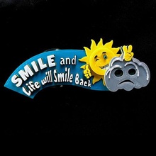 smiling sun mirror emoji smile sunction cup decoration cute badge magnet fun 3d print model - Mito3D