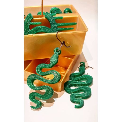 smooth snake earrings fashion 3D print model - Mito3D