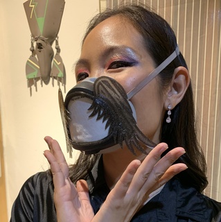 snap-in cover flo-mask - bird-wings reversed mask fun wing bird 3d print model - Mito3D