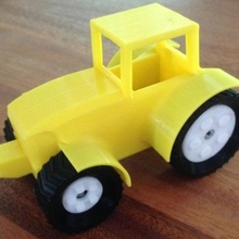 çiftlik traktörü küçük modifiye oturtun oyun oyuncak traktör 3d print model - Mito3D