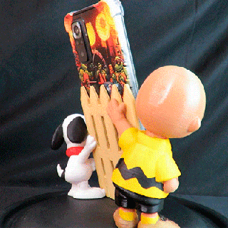 snoopy cellular base fanart toy brackets fasil charlie brown cell phone holder character 3d print model - Mito3D