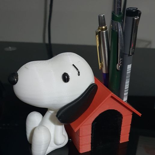 snoopy pencil holder toy 3D print model - Mito3D