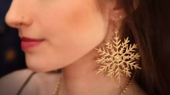 snowflake earring pendant keychain  3d print model - Mito3D