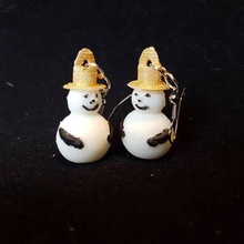 snowman earring jewelry art key ring necklace diamond fashion beauty vase years 2018 2019 january creator christmas finery short story celebration jewellery pendant trend gold loop woman treasure chest model ornament shiny pearl thin future first per year gift wintertime summertime 3d print model - Mito3D