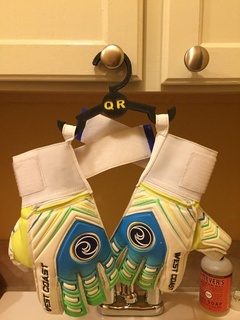 soccer goalie glove hanger 3d print model - Mito3D