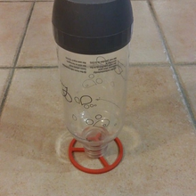 sodastream şişe Kulp destek ayakta durmak Mutfak Yemek 3d print model - Mito3D