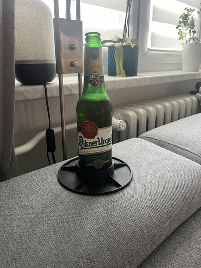 sofa beer hacken gadget bier bierhalter sofa 3d print model - Mito3D