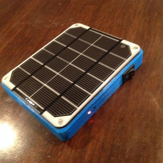 solar cargador Linterna actualizado alambrado móvil teléfono 3d print model - Mito3D