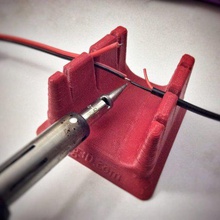 saldare le dita strumento filo conduttore la saldatura elettronica 3d print model - Mito3D