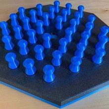 solitaire jogo peão peg solitária quebra-cabeças 3d print model - Mito3D