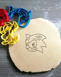 sonic hedgehog cookie cutter + outline gaming movie baking dough shape kitchen bake cookies fondant bento 3d print model - Mito3D