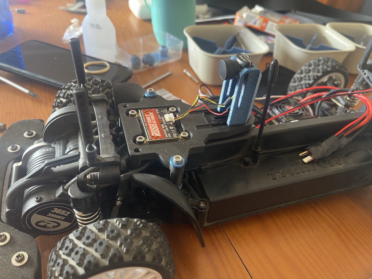 soporte primera kişi fpv para şase tamiya oyun rc fpvracing adaletsiz birinci şahıs adaptör 3D print model - Mito3D