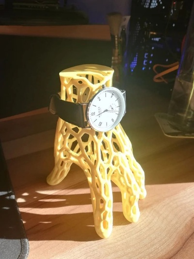 soporte reloj mano gadget porta 3d print model - Mito3D