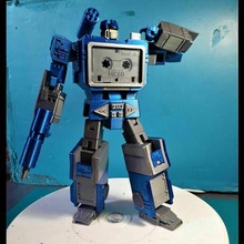 onde sonore maxlab version transformateurs tromperies autobot robot mecha mech jouet anime dessin animé ancien transformable articulé 3d print model - Mito3D