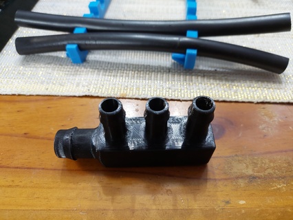 spa solar heater part 2 19mm 13mm manifold poly pipe holder clip irrigation heating 3d print model - Mito3D